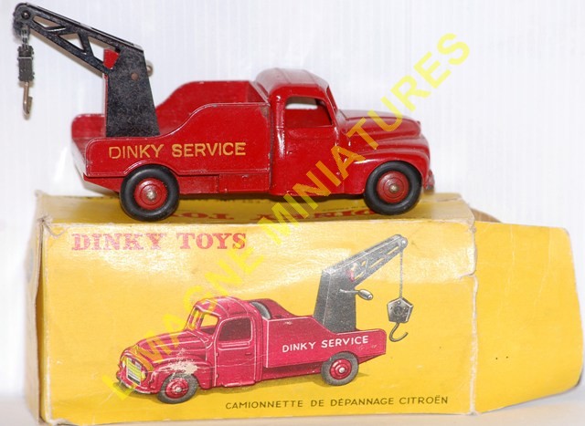 Dinky Toys 1/43 – Citroën U23 Dépanneuse, Verte, 1955, Fabrication Française